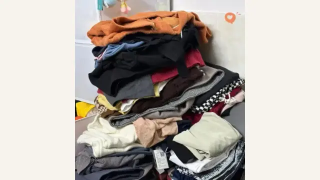 How do I dispose of old clothes to attract good Feng Shui?